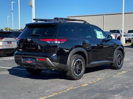 2025 Nissan Pathfinder Rock Creek
