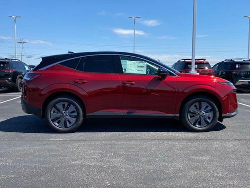 2025 Nissan Murano SL