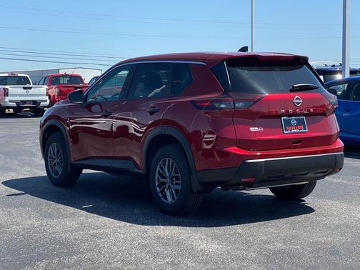 2025 Nissan Rogue S