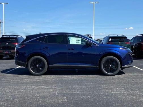 2025 Nissan Murano SV