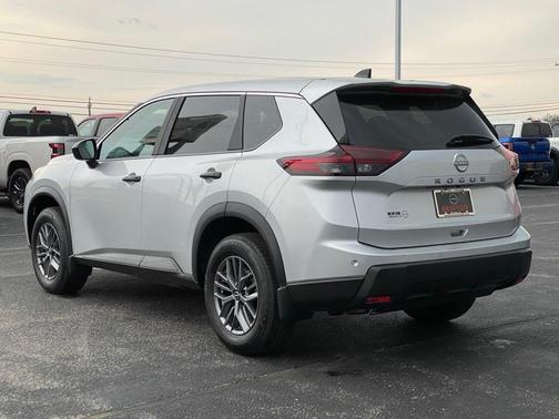 2025 Nissan Rogue S