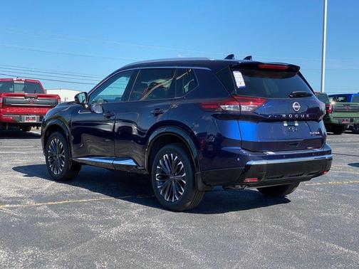 2025 Nissan Rogue Platinum
