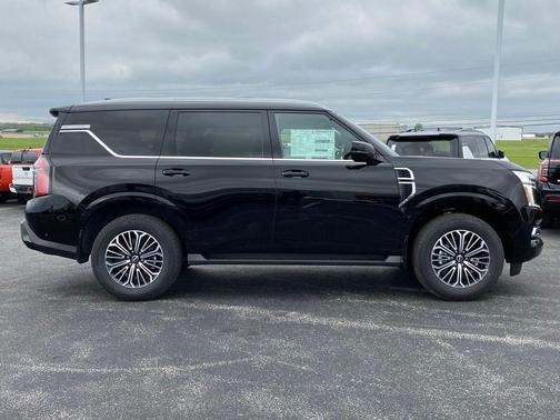 2025 Nissan Armada SL