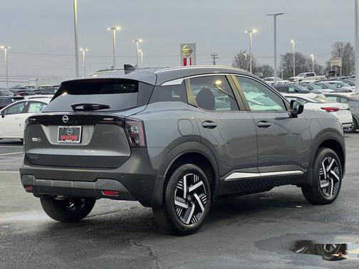 Gun Metallic 2026 Nissan Kicks SV