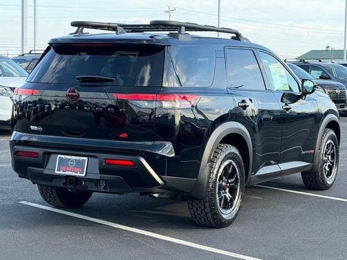 Black 2026 Nissan Pathfinder Rock Creek