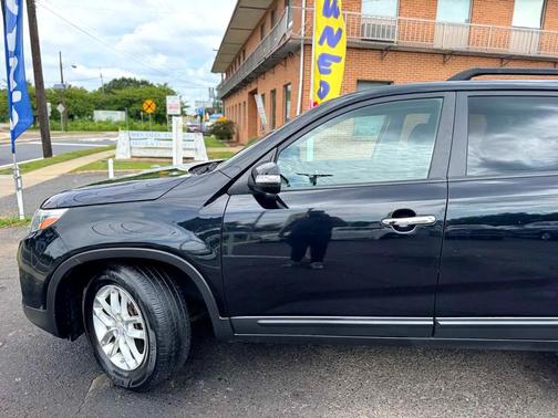 2014 Kia Sorento LX