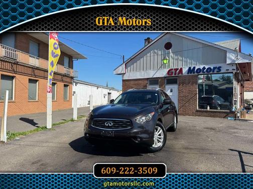 2011 INFINITI FX35 Base