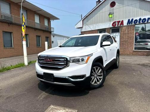 2017 GMC Acadia SLE-2