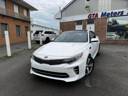 Snow White Pearl 2016 Kia Optima SX Turbo