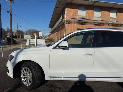 2016 Audi Q5 2.0T Premium