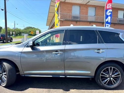 2018 INFINITI QX60 Base
