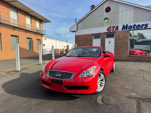 2009 INFINITI G37 Base