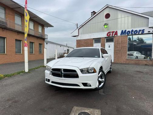 2013 Dodge Charger SXT