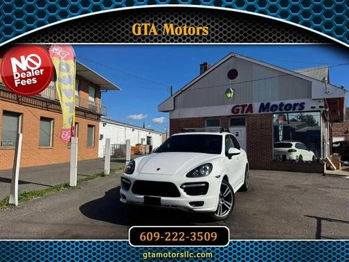 White 2013 Porsche Cayenne GTS