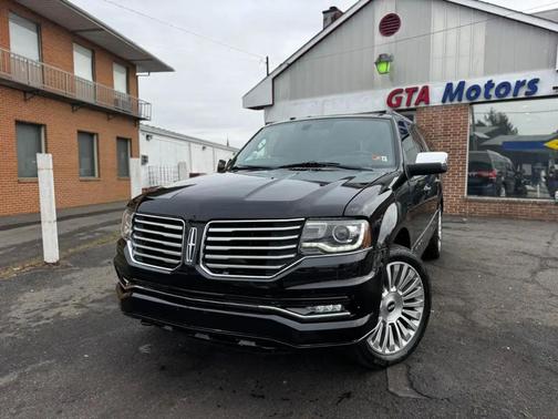 2017 Lincoln Navigator Select