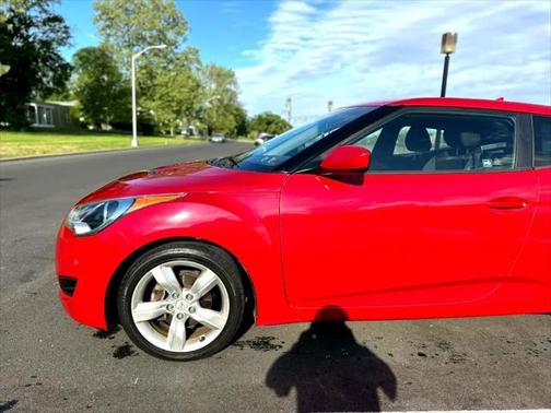 2015 Hyundai Veloster Base