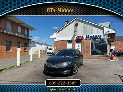 Tuxedo Black 2013 Lincoln MKZ Base