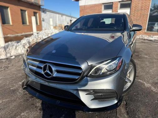 2017 Mercedes-Benz E-Class 4MATIC