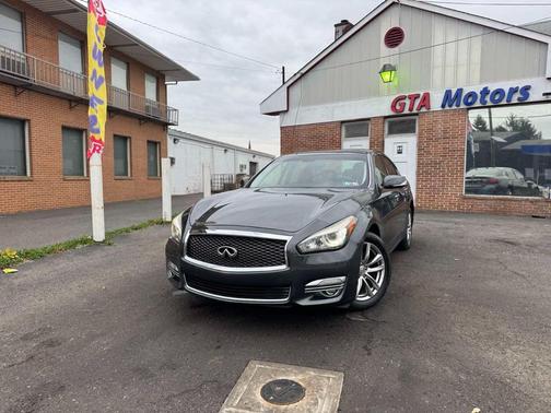 2015 INFINITI Q70 3.7X