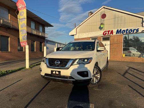 2017 Nissan Pathfinder SL