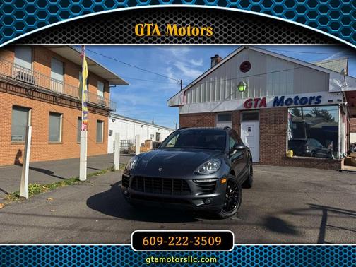 2018 Porsche Macan S