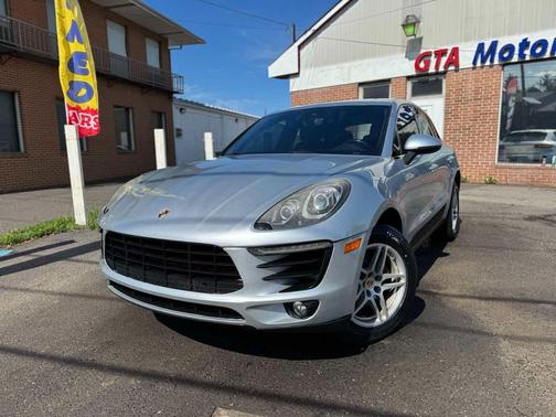 2017 Porsche Macan AWD
