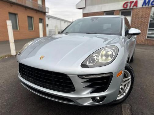 2017 Porsche Macan AWD