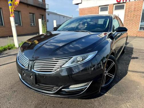 2014 Lincoln MKZ Base