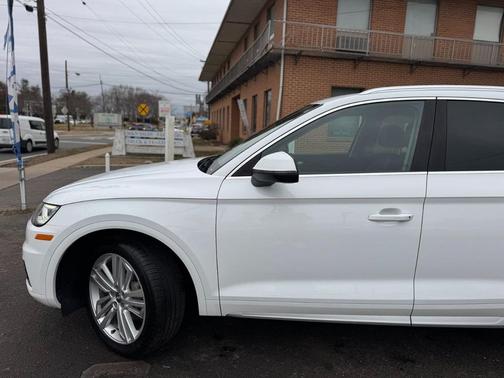 2018 Audi Q5 2.0T Tech Premium