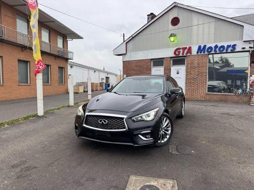 2018 INFINITI Q50 2.0t LUXE