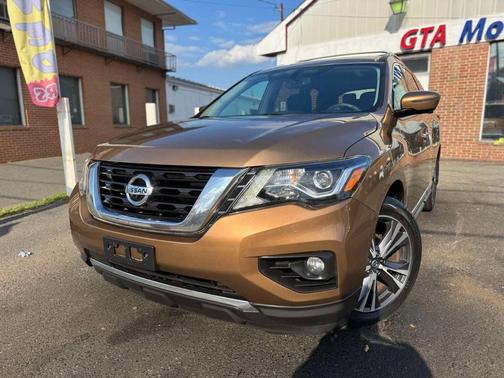 2017 Nissan Pathfinder Platinum