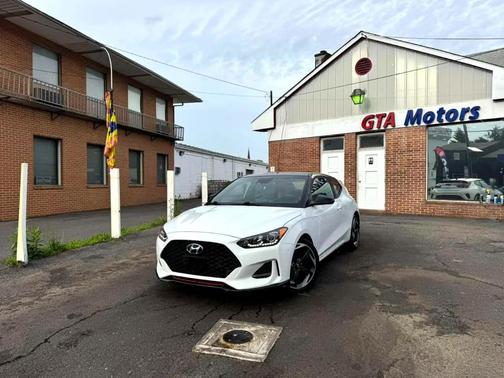 2019 Hyundai Veloster Base