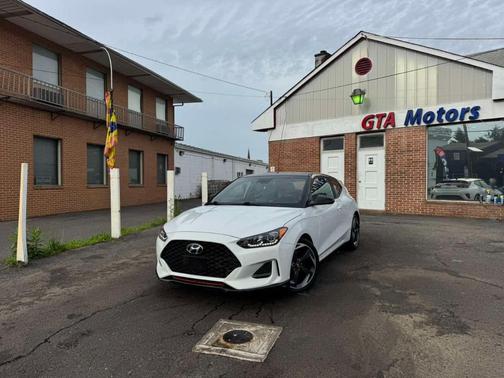 2019 Hyundai Veloster Base