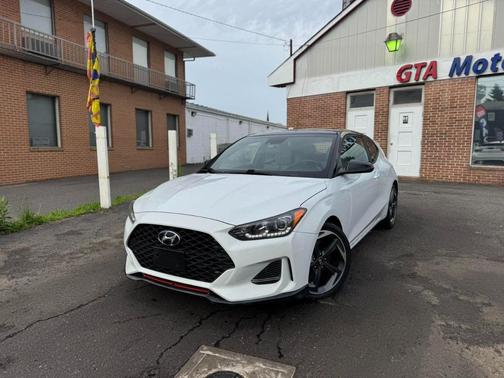 2019 Hyundai Veloster Base
