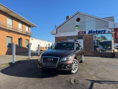 2012 Audi Q5 2.0T Premium Plus