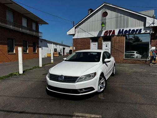 Candy White 2013 Volkswagen CC 2.0T Sport Plus
