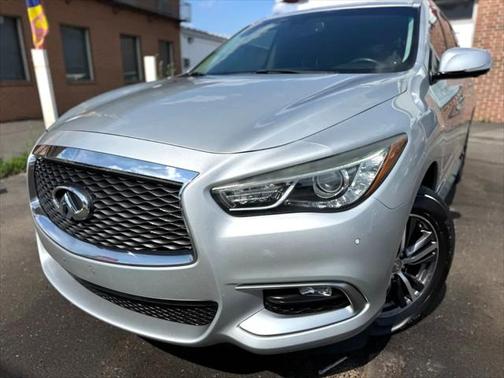 2016 INFINITI QX60 Base