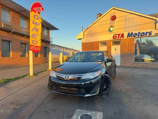 2012 Toyota Camry LE