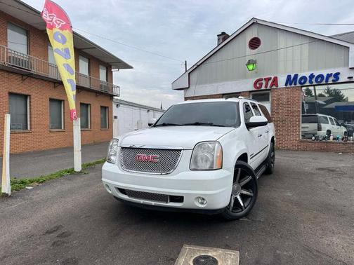 2011 GMC Yukon XL Denali