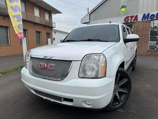 2011 GMC Yukon XL Denali