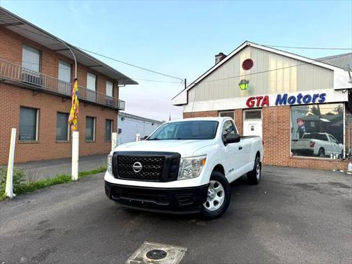 2017 Nissan Titan S