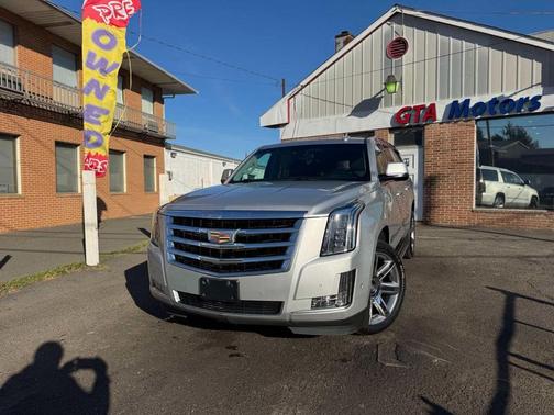 2017 Cadillac Escalade ESV Luxury