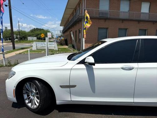 2014 BMW 750 i xDrive