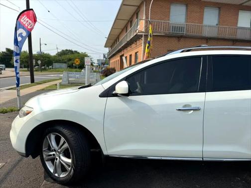 2011 Nissan Murano LE
