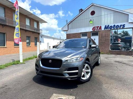 2018 Jaguar F-PACE 25t Premium