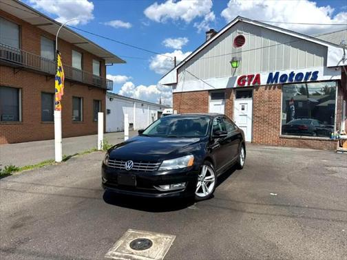 2015 Volkswagen Passat 1.8T Auto SEL Premium
