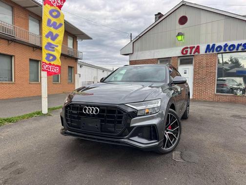 2020 Audi Q8 55 Premium Plus