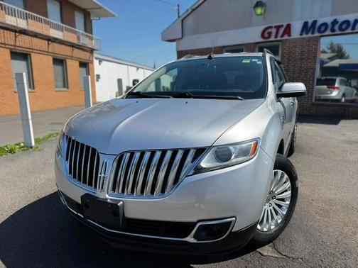 Ingot Silver Metallic 2013 Lincoln MKX Base