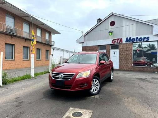 2009 Volkswagen Tiguan Base