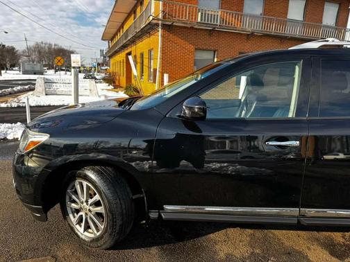 2014 Nissan Pathfinder SL